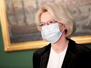 Mūrniece: Saeima tuvāko nedēļu laikā varētu atgriezties pie sēdēm klātienē