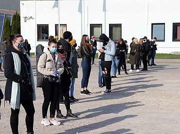 Pavļuts: Plānojam liela mēroga vakcināciju arī maija brīvdienās