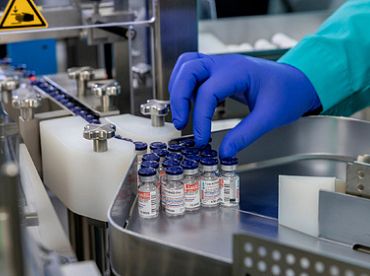 Šodien Latvijā plānots saņemt 117 000 «Pfizer»/»BioNTech» vakcīnas pret Covid-19 devas