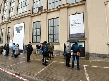 Vakcinācijas temps lēnām kāpis jau mēnesi: tagad pāri 50% iedzīvotāju