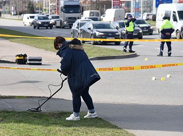 Lieljuksis: Automātiskā ieroča izmantošana Bezzubova slepkavībā, iespējams, liecina par ārvalstu noziedzniekiem