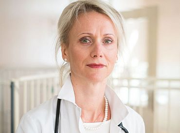 Zavadska: Cilvēku vakcinācija pret Covid-19, jaucot dažādu ražotāju vakcīnas, patlaban nav atbalstāma
