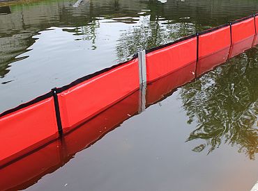 VUGD uzstāda bonas nezināmas izcelsmes vielas ierobežošanai Dreiliņupītē