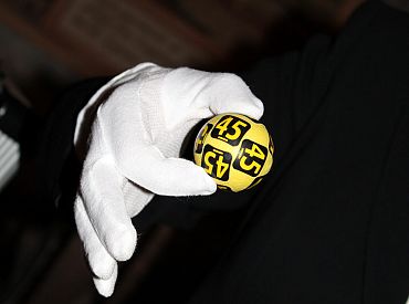 Vakcinācijas pret Covid-19 loterijai plāno novirzīt 1,22 miljonus eiro