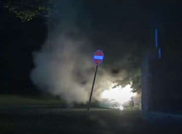Pusaudzis ar vecāku automašīnu pa Rīgu bēg no policijas ar ātrumu 192 km/h