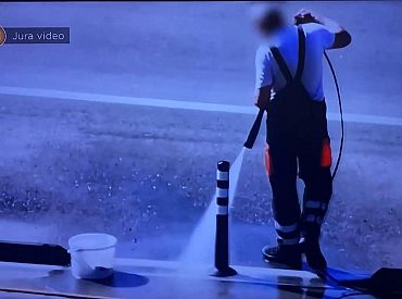 Rīgā ielu stabiņu apkopei tuvākajam gadam paredzēti 39 000 eiro