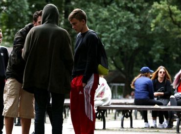 Vērmanes dārzā pašvaldības policijai ļaus patrulēt ar auto un apsvērs iespēju uzstādīt videokameras