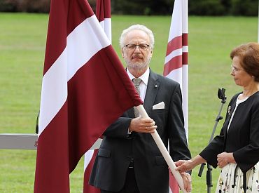 Levits: Traģiskajos apstākļos jāpalīdz vismaz tiem afgāņiem, kas savulaik palīdzējuši mums