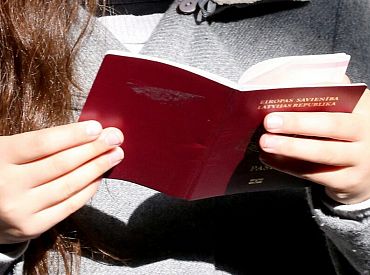 Можно ли получить кредит по чужому утерянному паспорту: эксперты