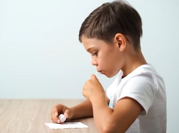 Otrdien atklāts kopš maija vidus augtākais jauno Covid-19 gadījumu skaits: ļoti daudz testu