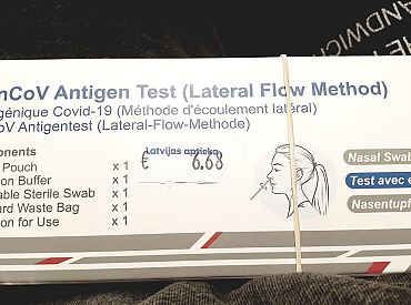 Rosina atļaut saņemt pakalpojumus arī pēc ātro Covid-19 testu nodošanas