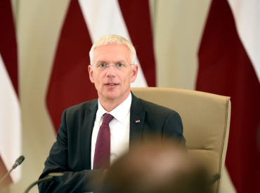 Kariņš varētu šonedēļ sasaukt ārkārtas valdības sēdi, lai lemtu par Covid-19 sertifikāta derīguma termiņa pagarināšanu