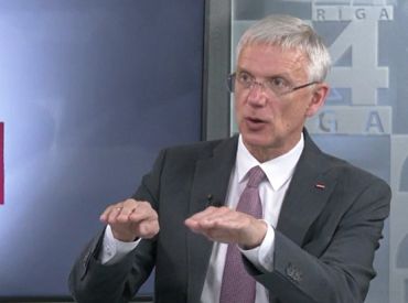 Kariņš: ja politiski nevarēs vienoties par sankcijām, nebūs jēgas ieviest obligātu vakcināciju vecumam 60+