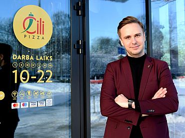 «Čilli pizza» pārvaldnieks: Cilvēki baidās strādāt ēdināšanas nozarē