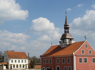 Bauskas deputātiem draud brīdinājums vai naudas sods par masku nelietošanu domes sēdes laikā