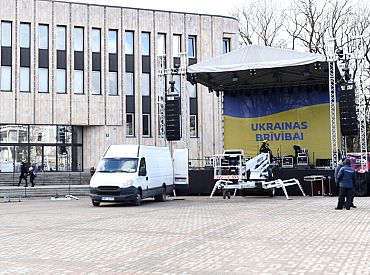 Gatavību izmitināt 9000 Ukrainas bēgļus paudušas 423 tūristu mītnes visā Latvijā