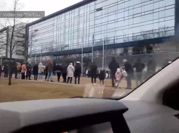 PMLP nodaļās klientu apkalpošanas speciālistiem valsts patlaban var maksāt līdz 795 eiro lielu algu