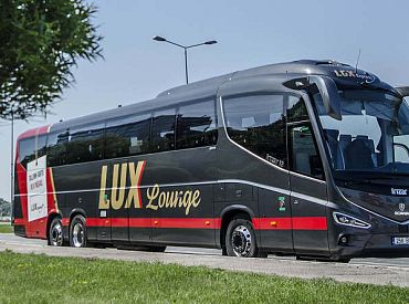 «Lux Express» piektdien atklās vasaras autobusu maršrutu no Rīgas uz Sāremā salu Igaunijā