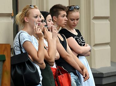 Rosina nepilngadīgos atbrīvot no kriminālatbildības par narkotisko vielu lietošanu