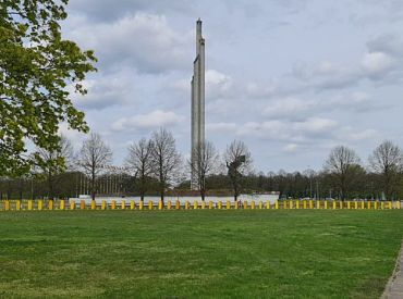 Ķirsis: Pieminekļa Uzvaras parkā demontāža varētu izmaksāt līdz pat pāris miljoniem eiro