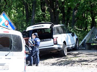 Tiesa piemēro apcietinājumu šonedēļ Bunkus slepkavības lietā aizturētajam vīrietim