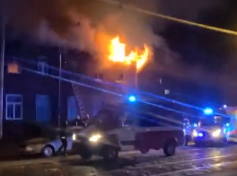 Plašā ugunsgrēkā Maskavas ielā Rīgā cieš pieci cilvēki