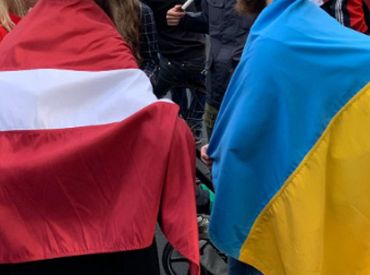 Самый активный сторонник: правительство Латвии выделило деньги на восстановление Украины