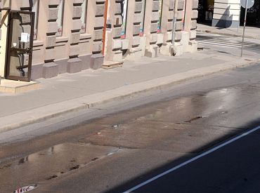 Rīgas ielu laistīšanai jūnijā izlietoti 28 700 eiro