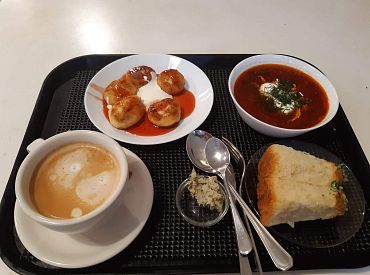 Sākta parakstu vākšana par samazinātās PVN likmes 12% apmērā ieviešanu sabiedriskajai ēdināšanai