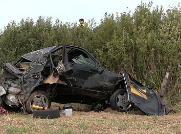 Divu automašīnu sadursmē Raņķu pagastā četri bojāgājušie