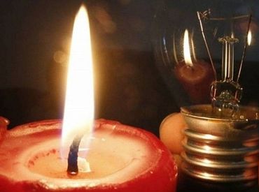 Pēc vējainās nakts visvairāk elektrības atslēgumu Latvijas centrālajā daļā un Kurzemē