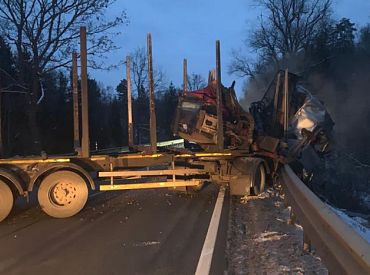 Valmieras šoseja pie Murjāņiem, iespējams, būs slēgta vēl vairākas stundas