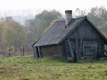 Как спасти латышские деревни от вымирания? — Переселить туда беженцев из Украины! — Мнение