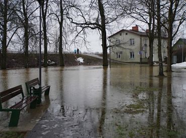 Ūdens līmenis Daugavā pie Jēkabpils sasniedzis otro augstāko atzīmi novērojumu vēsturē