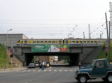 Naktī uz sestdienu Rīgā slēgs satiksmi Lāčplēša ielas tunelī zem dzelzceļa