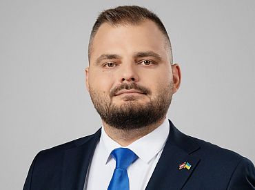 JV politiķis: Ārvalstīs dzīvojošo vēlētāju balsu sadalīšana pa reģioniem diskriminētu vēlētājus Latvijā