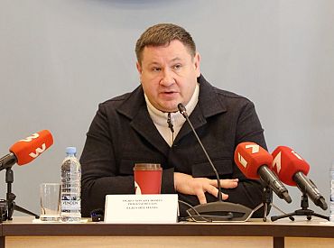 Пусть из каждого окна стреляют! Мэр Огре за тотальное сопротивление армии РФ