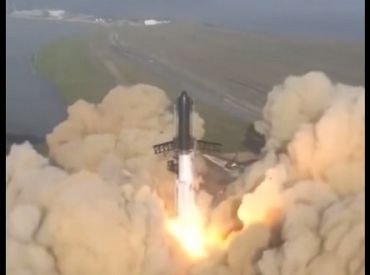 Компания Илона Маска запустила самые большие в истории ракету и корабль: они взорвались (ВИДЕО)