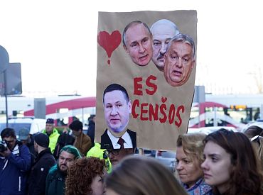 Тот прокремлевский, этот прокремлевский… А пролатвийские-то вообще остались?