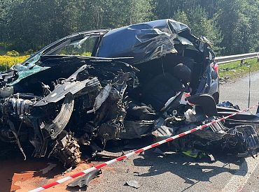 Austrijā autoavārijā dzīvību zaudējuši trīs Latvijas pilsoņi