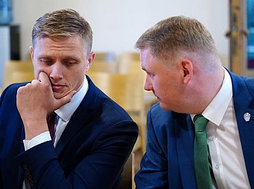 «По сути, это двуязычие»: Суд Сатверсме вынесет приговор русскому языку