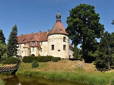 Pabeigti Jaunpils pils atjaunošanas darbi pēc 2023.gada augusta vētras