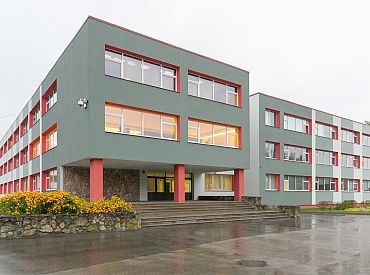 В Риге открыты дополнительные шесть классов для приёма в средние школы; где именно?