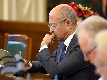 Если подтвердится, будем реагировать: партнёры Бурова по коалиции о скандале с декларациями