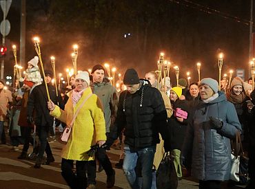 Lāčplēša dienā un 18.novembrī goda ģimenes vilcienos varēs braukt bez maksas