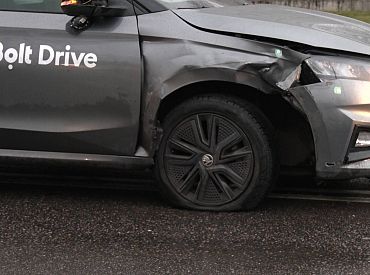 Шеринг Bolt Drive начнет требовать депозит с некоторых клиентов