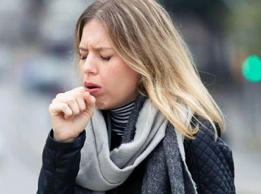 Uzvari bronhu saslimšanas izraisītu klepu, kad straujiem soļiem tuvojas pavasaris!