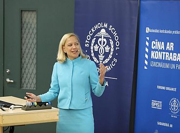 Jaunzeme nodevusi VID ģenerāldirektores pilnvaras Šmitei-Roķei