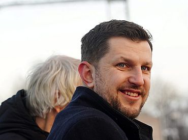 Tiesa liek Rīgas domei atjaunot amatā par kukuļa piedāvāšanu apsūdzēto Vaivodu