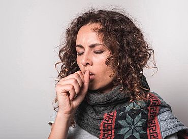 Sagaidi 8. martu vesels – tiec galā ar bronhu saslimšanas izraisītu klepu!